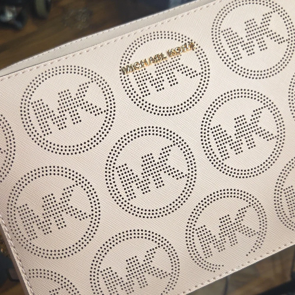 Michael Kors chic stylish